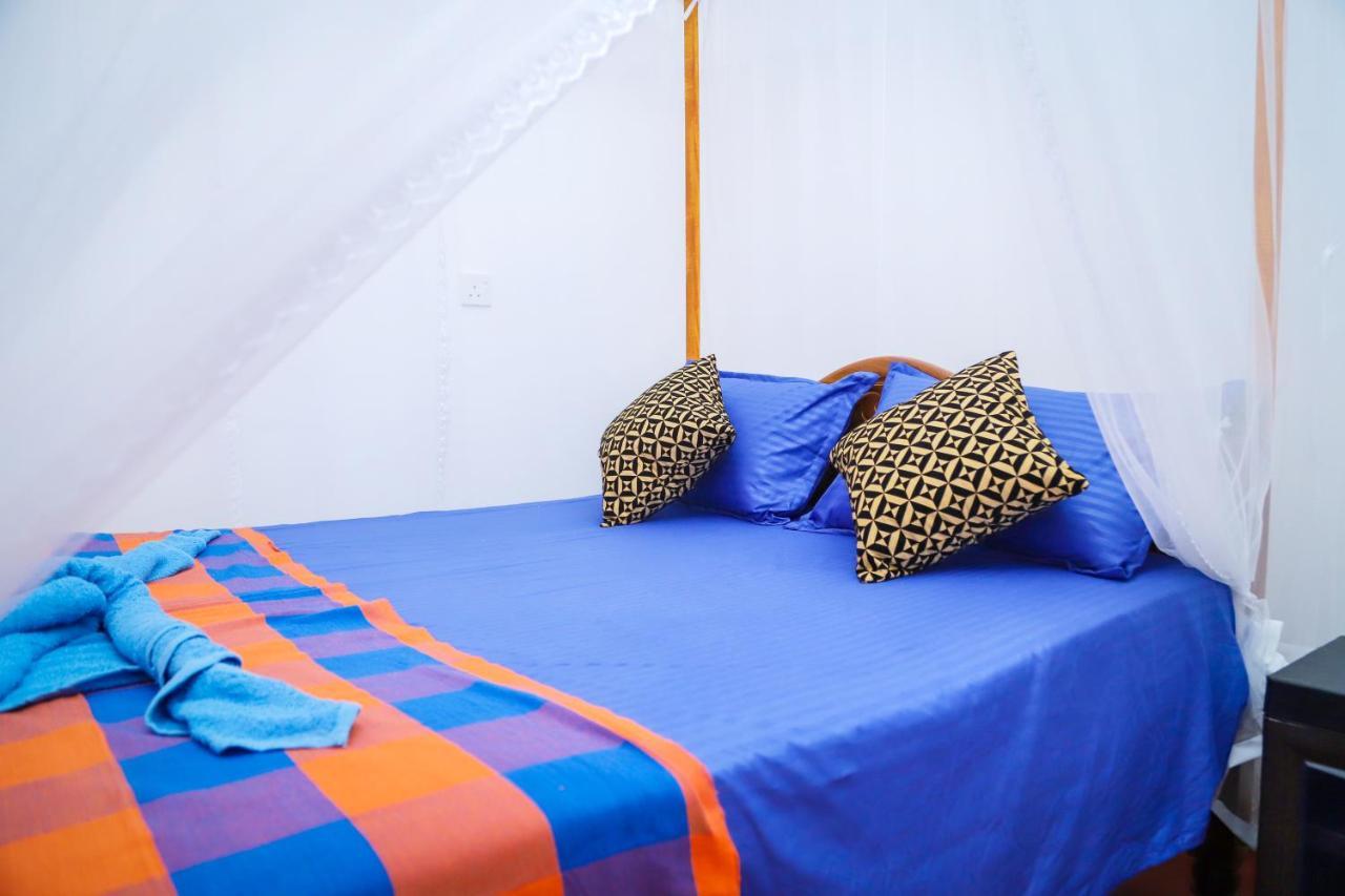 Bed and Breakfast Mango Shade Мирисса Экстерьер фото
